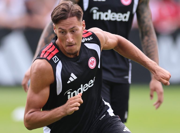 Eintracht Frankfurt kommt für 1. Testspiel der Saison nach Gießen