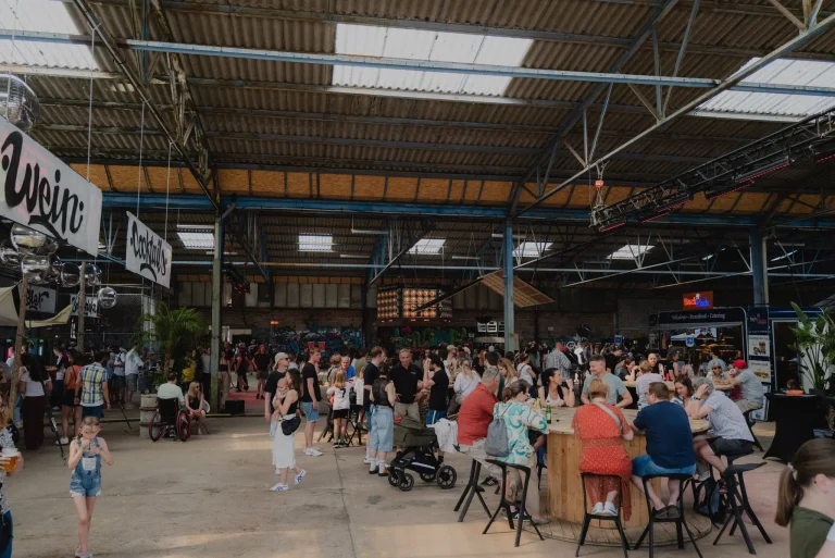 GAIL Night Market in Gießen wächst auf 100 Stände Bei der ersten Ausgabe im Mai kamen mehrere Tausend Menschen.
