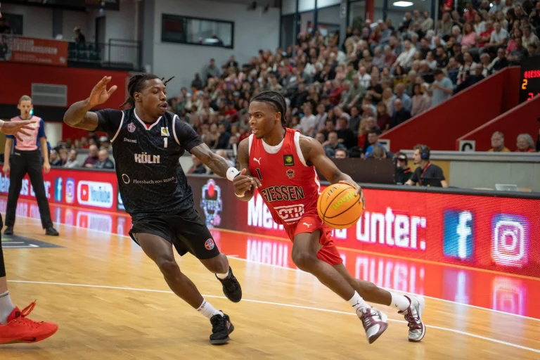 Giessen 46ers verlieren Krimi gegen Köln: Spielbericht hier bei uns 46ers Köln