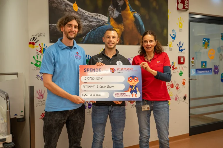 2500 Euro Spenden für krebskranke Kinder erlaufen spende,station-peiper-giessen
