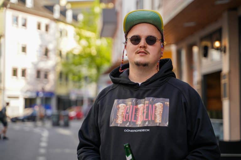 Meet & Greet mit MAST: Festivals, Newcomer und eigene Kunst mast-giessen