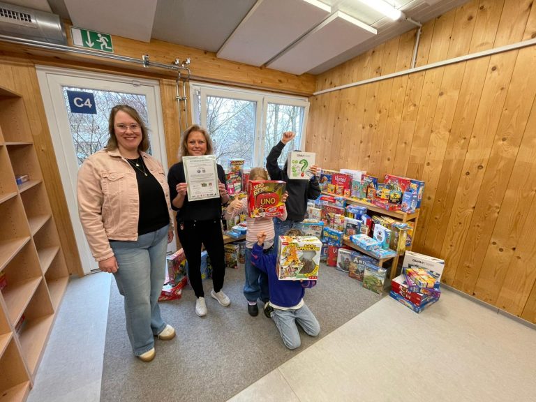 Spielwarenpaket für Limesschule in Pohlheim