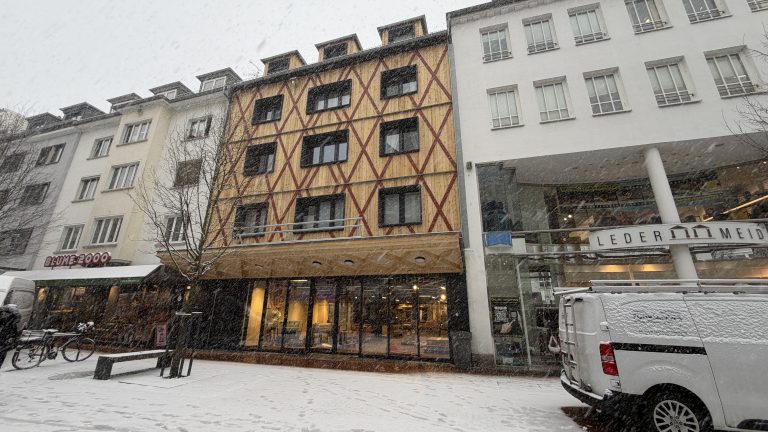 Neuer REWE in Gießen: „Für mich ist das etwas ganz besonderes“ Hier im Seltersweg gegenüber der DM-Filiale soll am 2. März der neue REWE eröffnen.